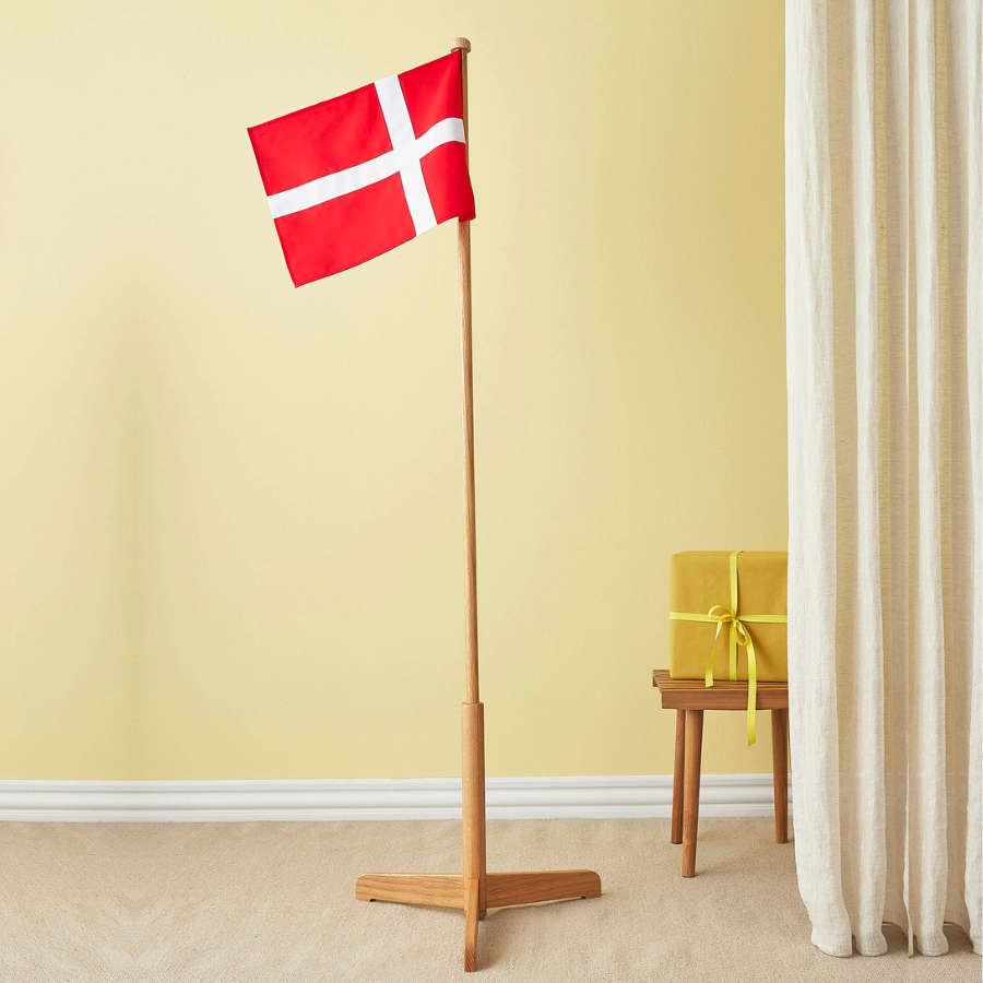 

The Floor Flag